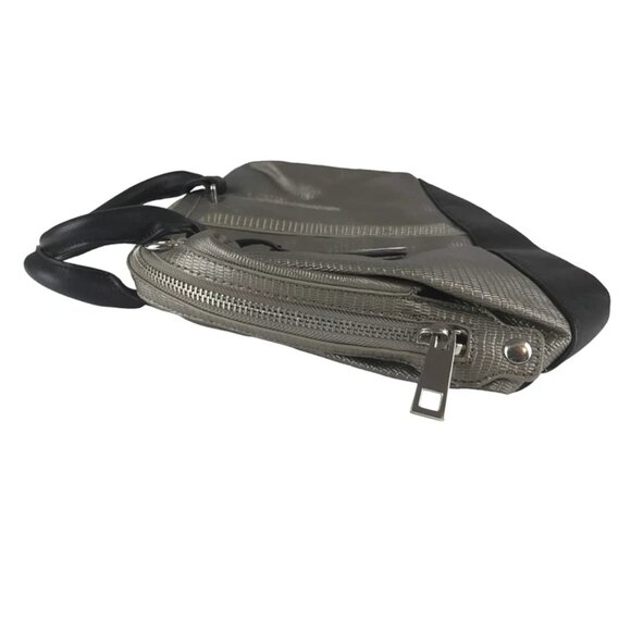 Kenneth‎ Cole Reaction Womens Metallic Gray Handbag Inner Pocket Size Medium - Picture 4 of 8